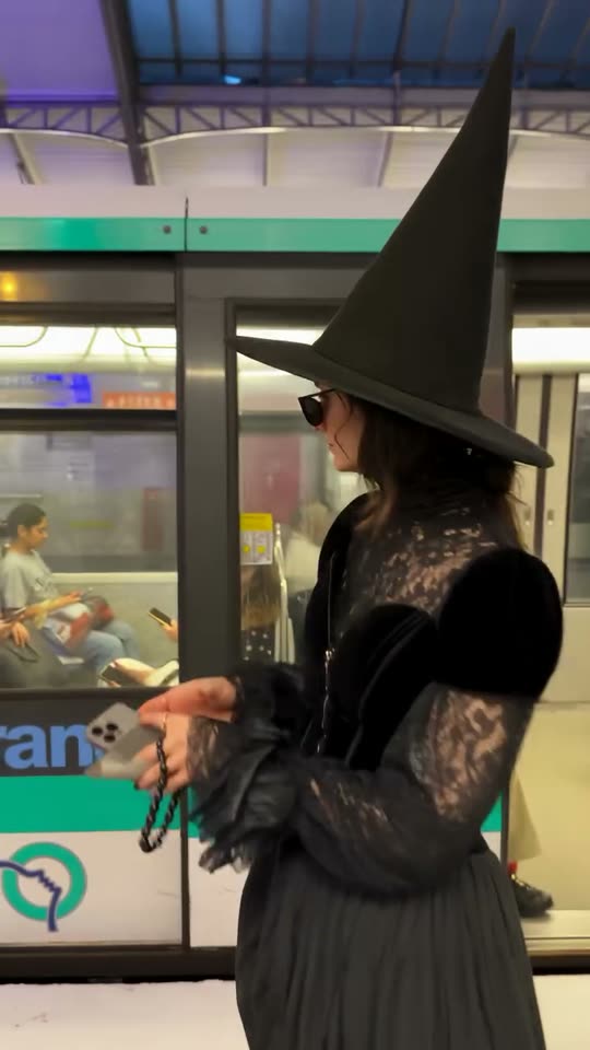 Example input: one clear photo needed for the Witch on the Metro AI template, face to the camera in good light.